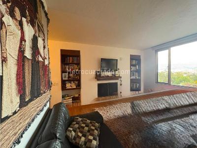 Apartamento de 3 alcobas en venta en Lindaraja, Bogotá, 166 m² · foto 4 de 20
