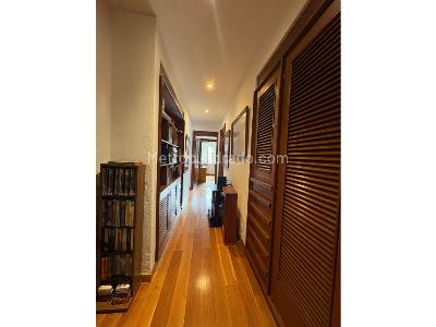 Apartamento de 3 alcobas en venta en Lindaraja, Bogotá, 166 m² · foto 5 de 20