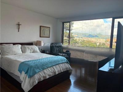 Apartamento de 3 alcobas en venta en Lindaraja, Bogotá, 166 m² · foto 7 de 20