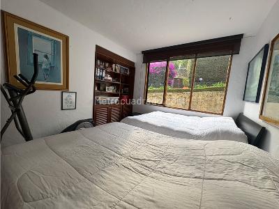 Apartamento de 3 alcobas en venta en Lindaraja, Bogotá, 166 m² · foto 12 de 20
