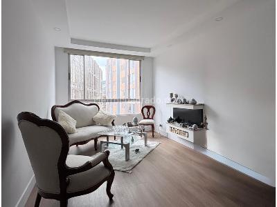 Apartamento en venta en Mazuren, Bogotá · foto 2 de 20