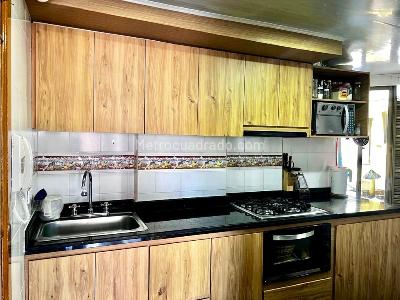 Apartamento de 2 alcobas en venta en El Batán, Bogotá, 71 m² · foto 10 de 20