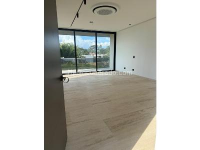Casa de 4 alcobas en venta en Cerritos, Pereira, 1600 m² · foto 12 de 20