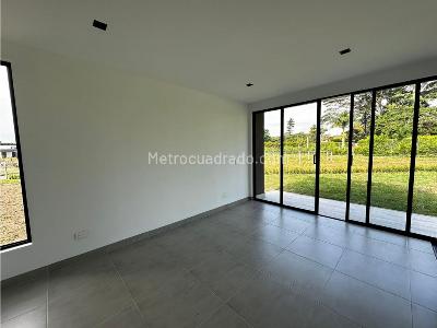 Casa de 3 alcobas en venta en Cerritos, Pereira, 1757 m² · foto 12 de 17