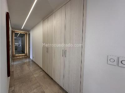 Apartamento de 3 alcobas en venta en Pinares, Pereira, 178 m² · foto 13 de 20