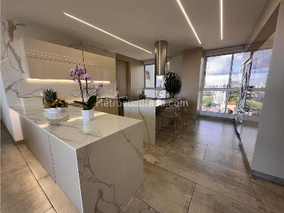 Apartamento de 3 alcobas en venta en Pinares, Pereira, 178 m² · foto 9 de 20