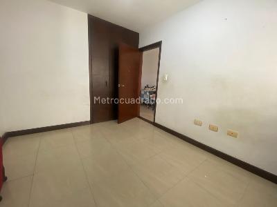 Casa de 4 alcobas en venta en El Lido, Cali, 256 m² · foto 15 de 20