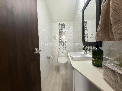 Casa de 4 alcobas en venta en La Buitrera, Cali, 1502 m² · foto 12 de 20
