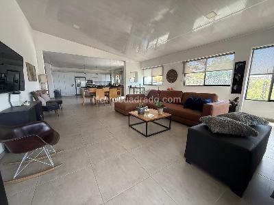 Casa de 4 alcobas en venta en La Buitrera, Cali, 1502 m² · foto 5 de 20