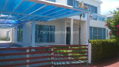 Casa de 4 alcobas en venta en Tierra Linda, Girardot, 127 m² · foto 3 de 19