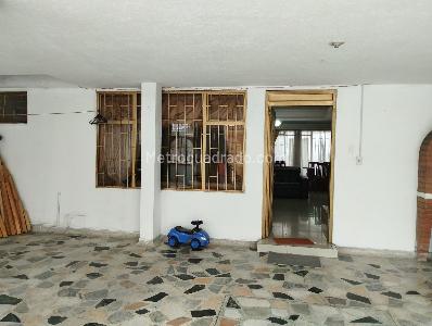 Casa en venta en Marsella, Bogotá · foto 4 de 14