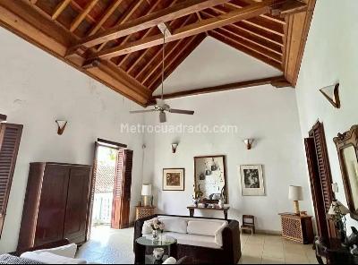 Casa de 5 alcobas en venta en El Centro, Cartagena, 447 m² · foto 3 de 18