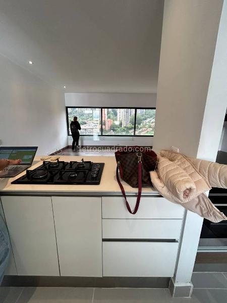 Apartamento en Arriendo, San Lucas, Envigado - 2