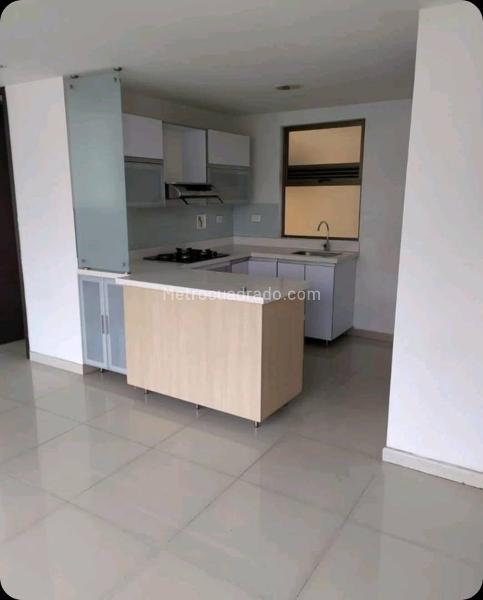 2BR Apartment in Poblado (67 m²)