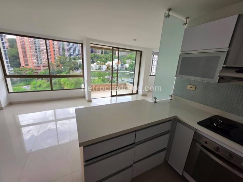 2BR Apartment in Poblado (67 m²) - 5