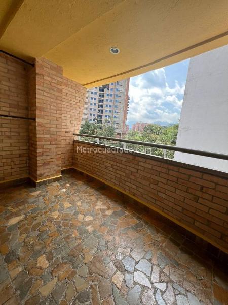 Apartamento Moderno de 3 Alcobas en Sabaneta