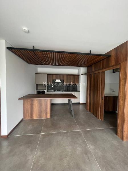 Apartamento de 2 Alcobas en Arriendo en Las Palmas (Unidad Cerrada) - 2