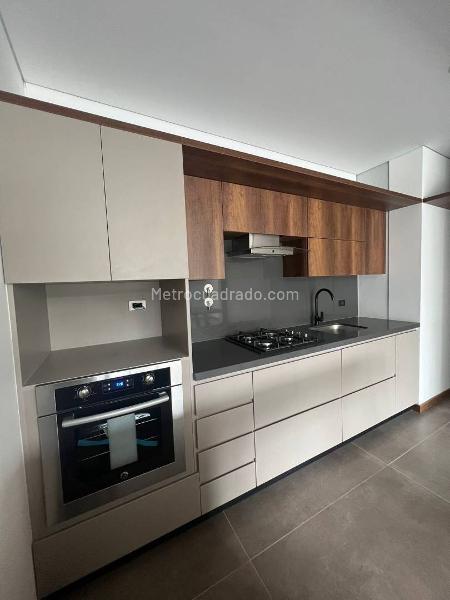 Apartamento de 2 Alcobas en Arriendo en Las Palmas (Unidad Cerrada) - 4
