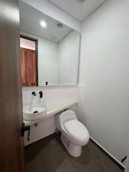 Apartamento de 2 Alcobas en Arriendo en Las Palmas (Unidad Cerrada) - 8