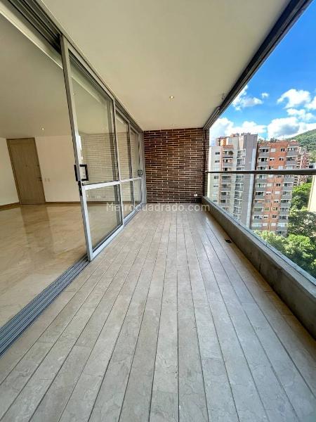 Luxury 3BR Apartment with Exclusive Amenities in Lalinde - 6