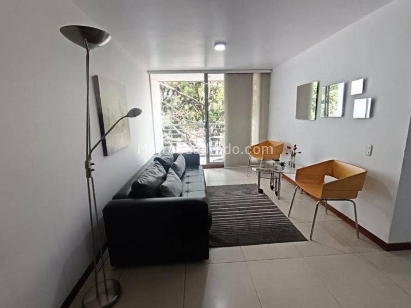 Stylish 2BR Furnished Apartment in Castropol - 3