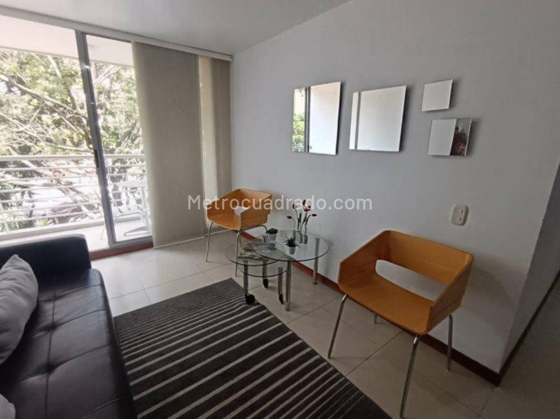 Stylish 2BR Furnished Apartment in Castropol - 4