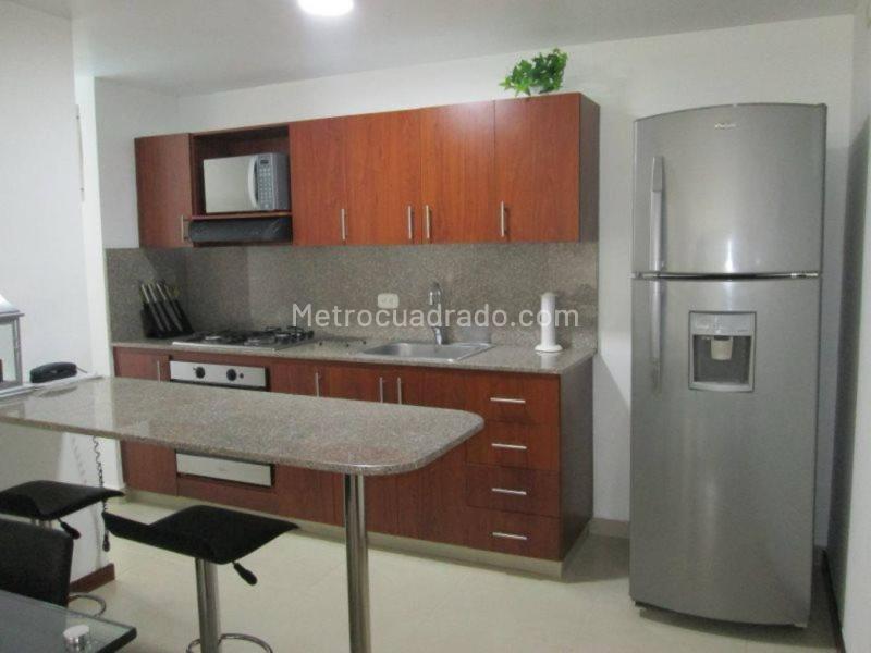 Stylish 2BR Furnished Apartment in Castropol - 6
