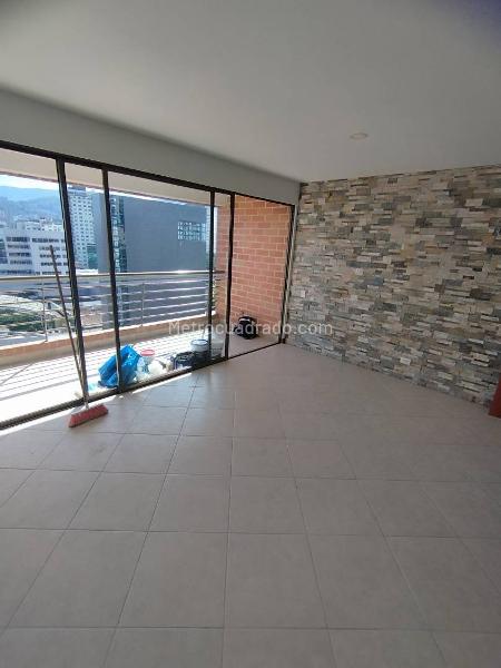 Apartamento Moderno de 2 Alcobas en El Poblado - 3