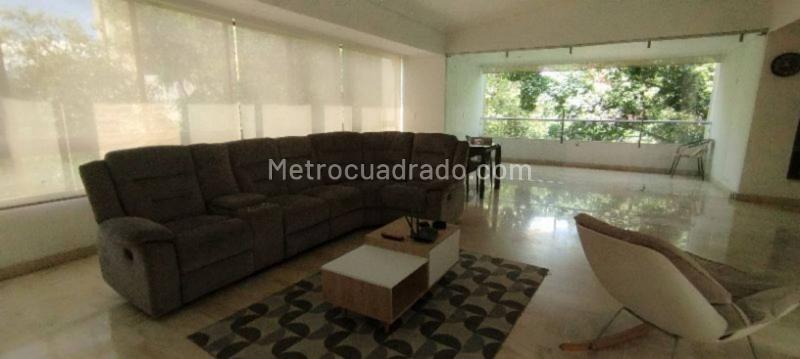 Spacious 5BR Apartment for Rent in El Poblado
