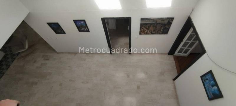 Apartamento amplio de 5 alcobas en arriendo en El Poblado - 7