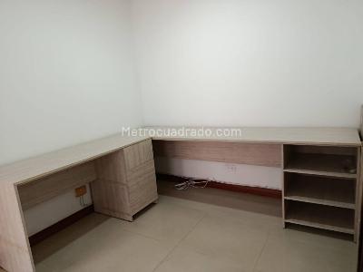 Apartamento en arriendo en El Esmeraldal, Envigado · foto 9 de 11