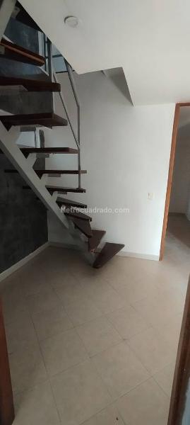 3BR Modern Apartment with Private Parking in Santa Maria de los Angeles - 4