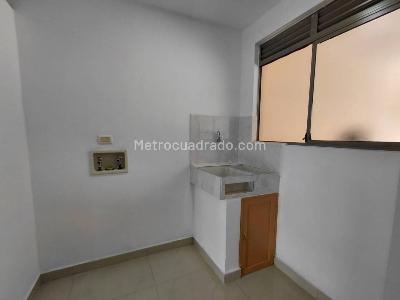 Casa de 3 alcobas en arriendo en Los Benedictinos, Envigado, 153 m² · foto 18 de 18