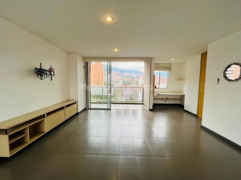 Comfortable 3BR Apartment in Lalinde - 4