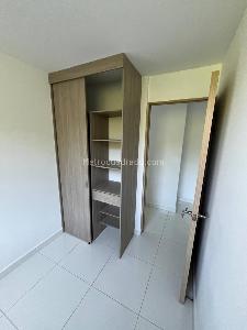 Apartamento de 3 alcobas en venta en Vereda San Jose, Sabaneta, 65 m² · foto 7 de 16