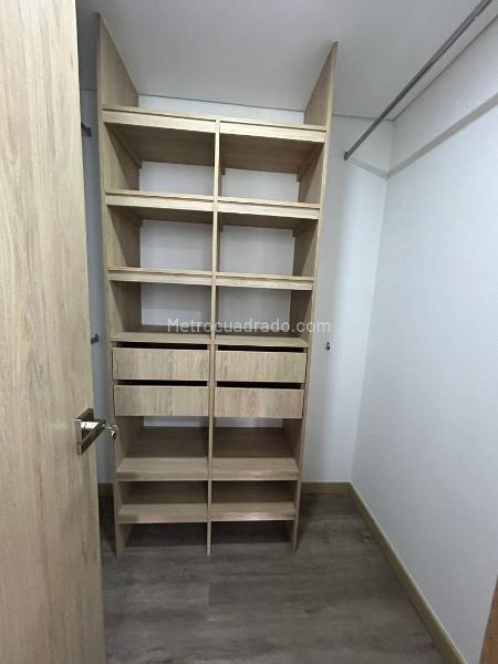 Amplio Apartamento de 2 Alcobas en Las Palmas - 6