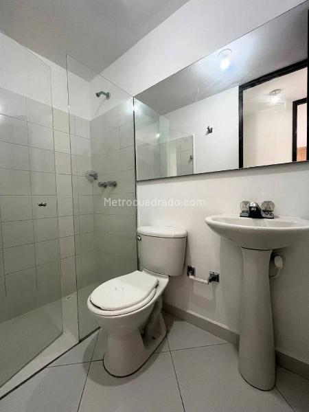 Apartamento de 3 Alcobas en La Loma del Indio con Piscina y Gimnasio - 8