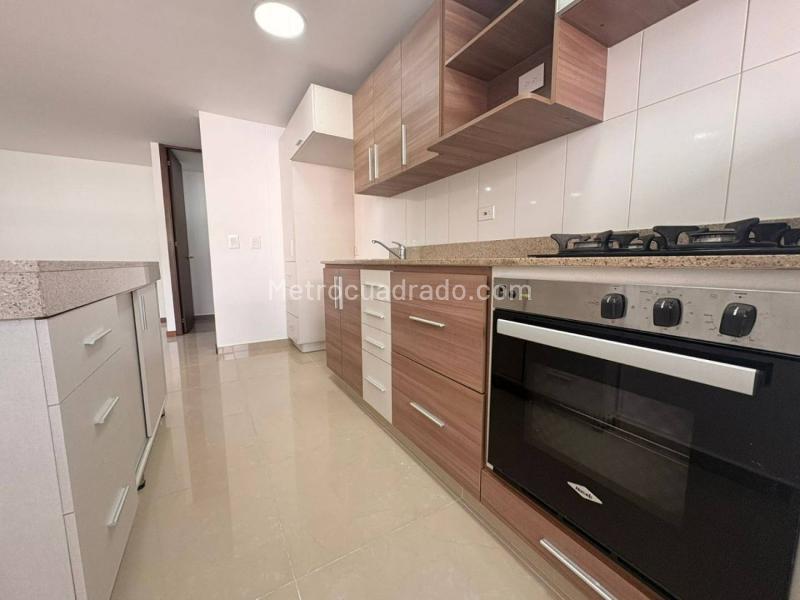 Apartamento en Arriendo, La Abadia, Envigado - 3