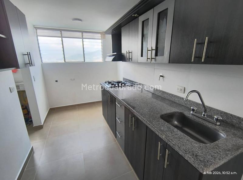 Apartamento en Arriendo, San Lucas, Envigado - 2