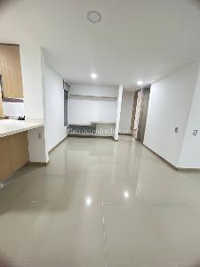Apartamento en arriendo en Cumbres, Envigado · foto 3 de 11
