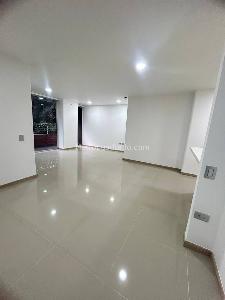 Apartamento en arriendo en Cumbres, Envigado · foto 4 de 11