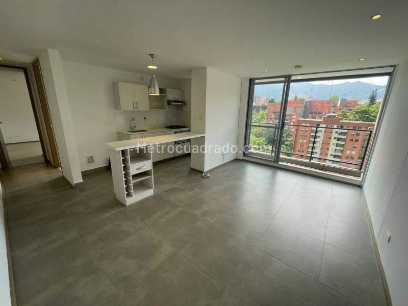 2BR Apartment in Loma Del Esmeraldal (65 m²) - 3