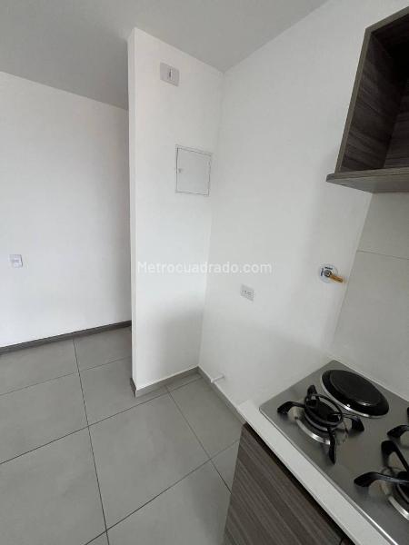 Spacious 3BR Apartment in Alto de las Flores - 8