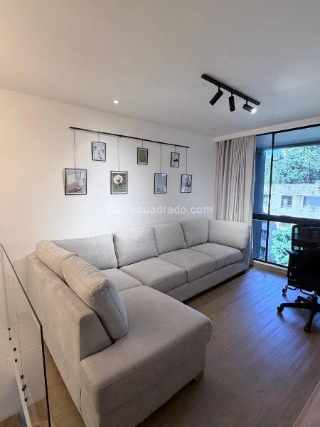 Apartamento Amoblado de 1 Alcoba con Cocina Moderna en Provenza - 2