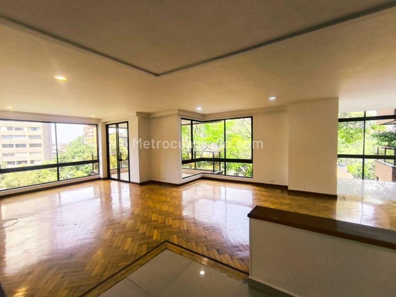 Apartamento Exclusivo de 3 Alcobas en El Poblado - 4