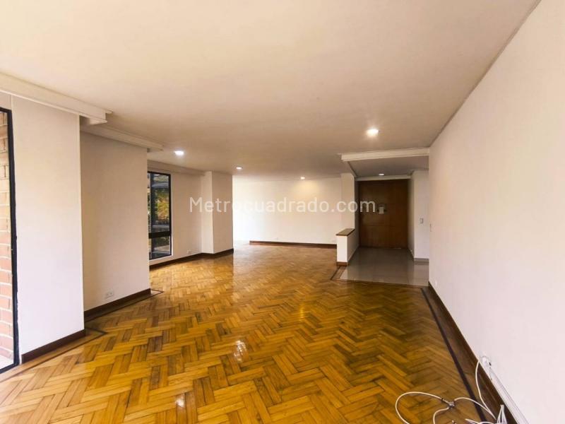 Apartamento Exclusivo de 3 Alcobas en El Poblado - 6