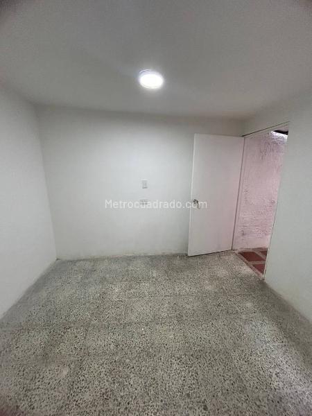 Casa de 4 Alcobas en Belén San Bernardo (Primer Piso) para Alquiler - 9