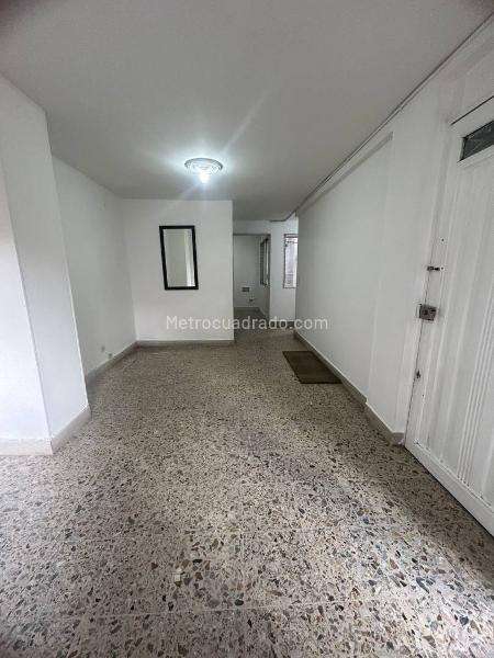 Apartamento de 2 Alcobas en Belén Parque - 5