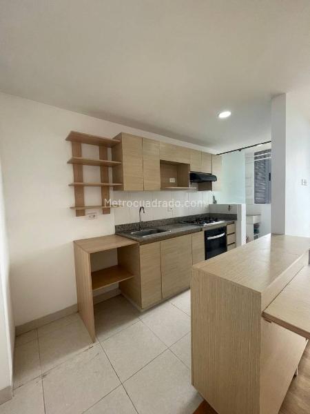 Apartamento moderno de 2 alcobas en arriendo en El Esmeraldal - 3