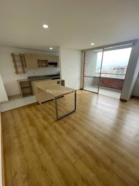 Apartamento moderno de 2 alcobas en arriendo en El Esmeraldal - 5